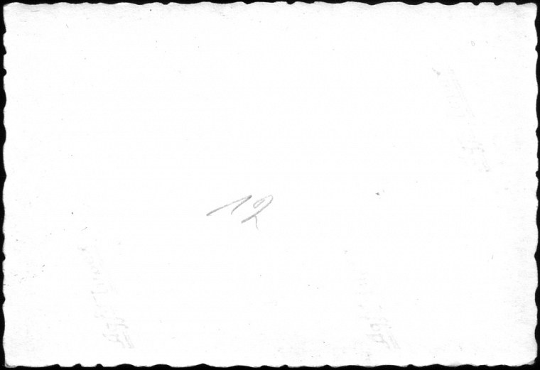 unbekannte personen vor hauseingang fotosammlung von georg funk